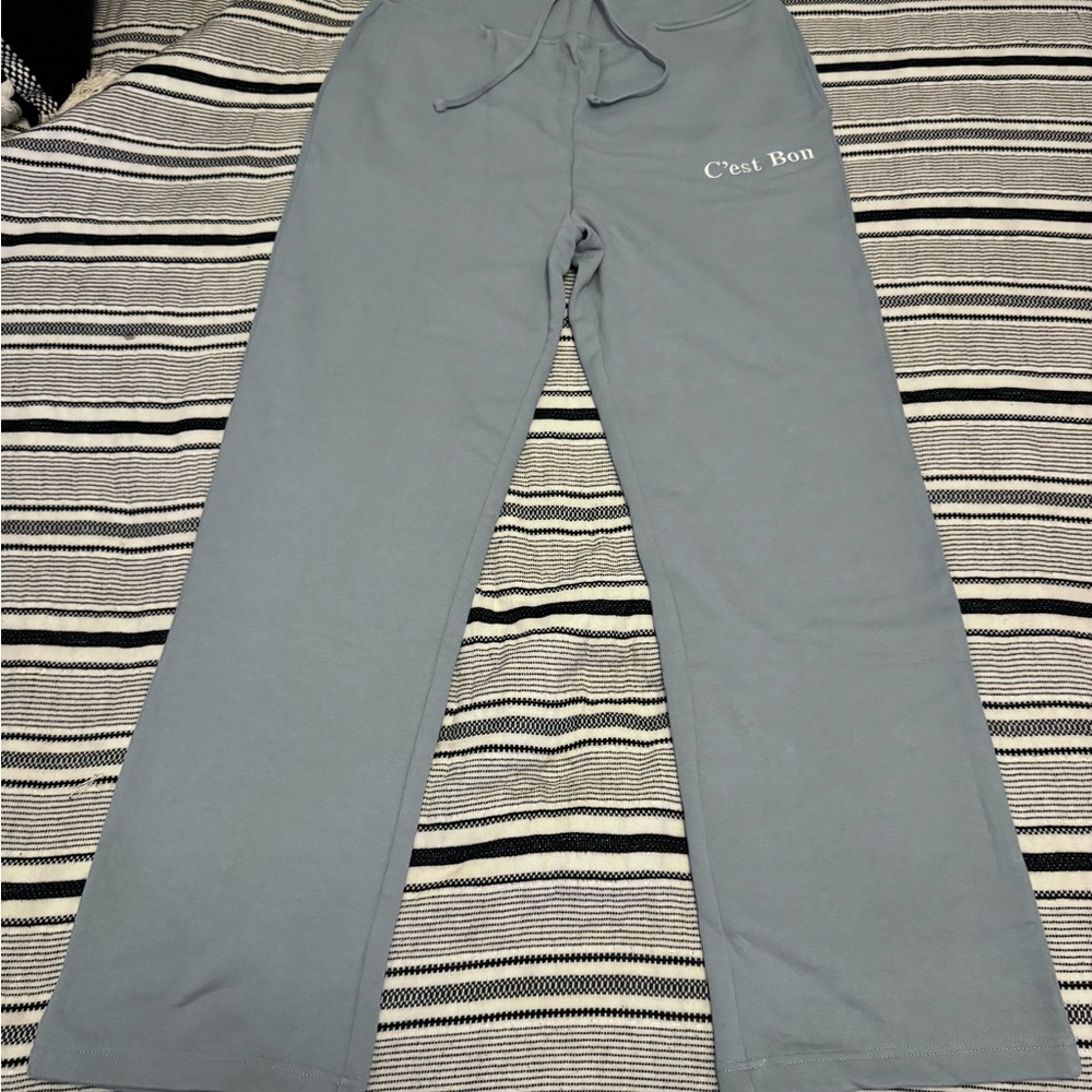 C'est Bon Light Blue Lounge Pants- L